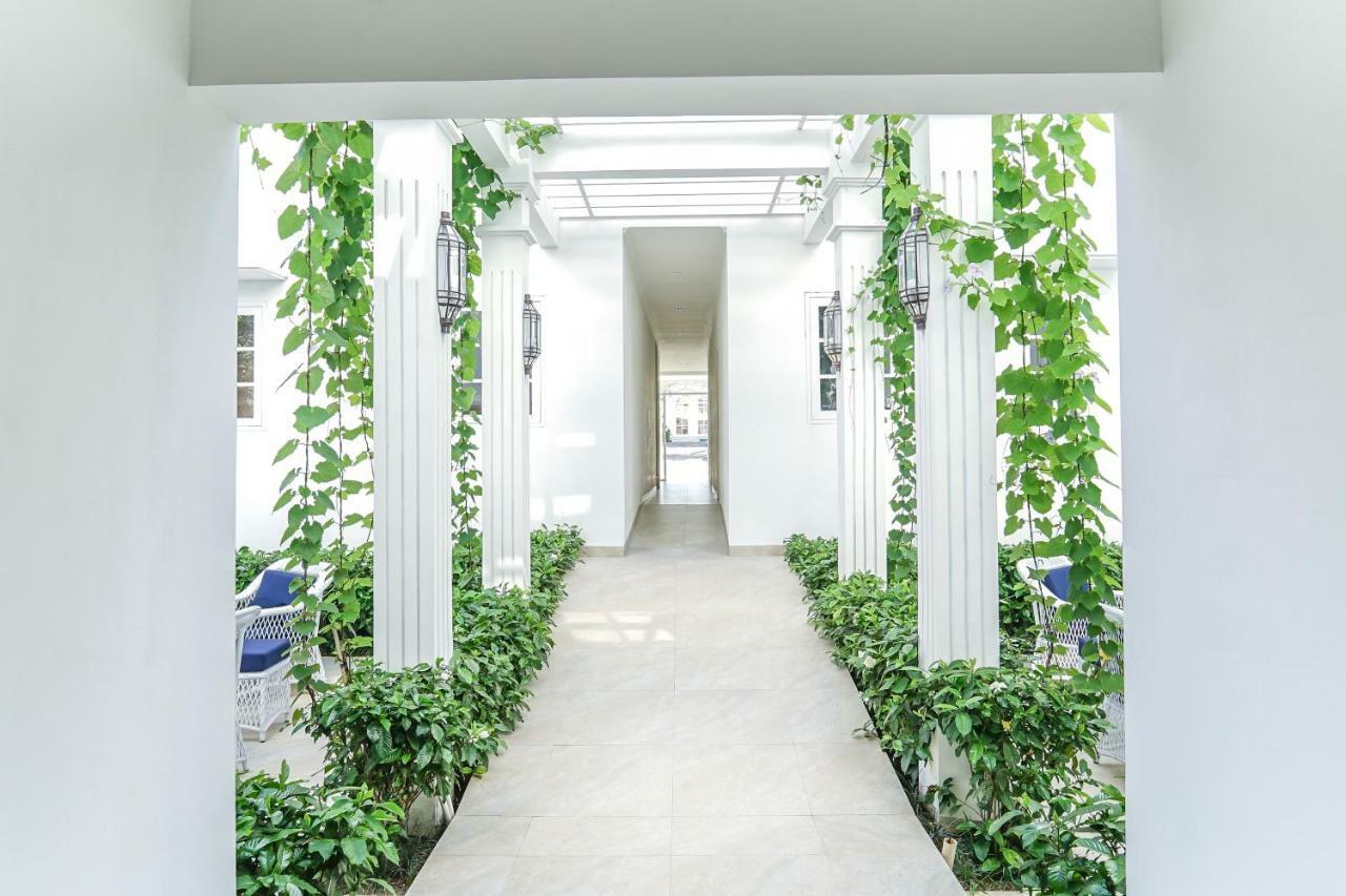 Umalas Suites Seminyak  Exterior photo